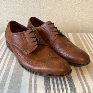 Men’s APT. 9 dress shoes size 10